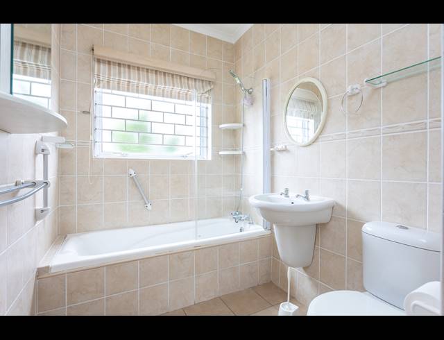 2 BEDROOM APARTMENT TO LET IN TOKAI